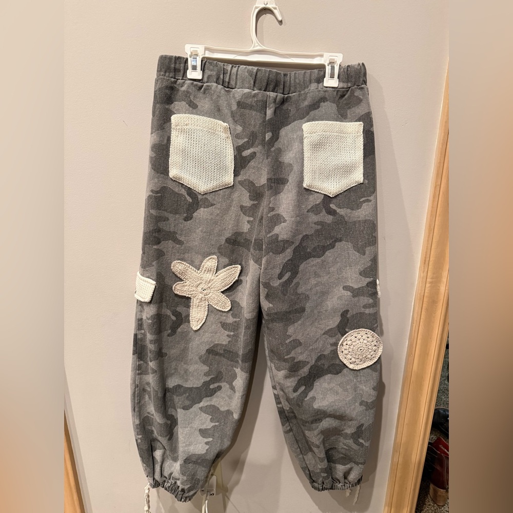 POL Gray Camouflage Calalou Camo Pants - Picture 5 of 7